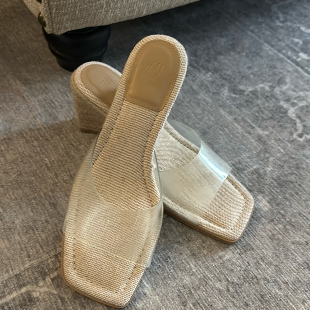 H&M sandles